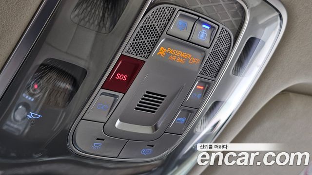 Genesis G80 2023 — photo 22