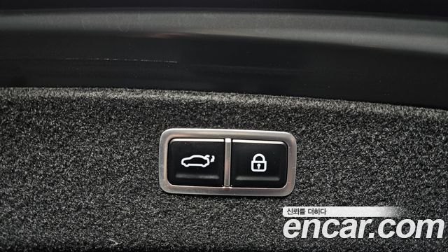 Genesis G80 2023 — photo 25