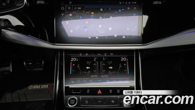 Audi Q8 2021 — photo 32