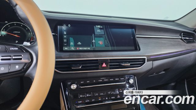 Kia K7 2020 — photo 13