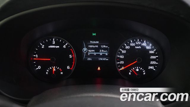 Kia Sportage 2016 — photo 11