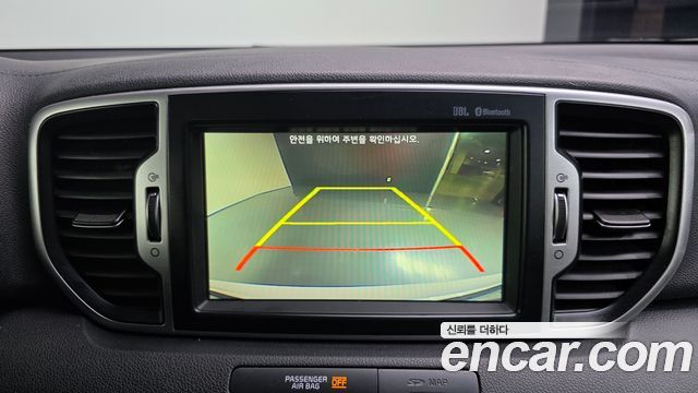 Kia Sportage 2016 — photo 21