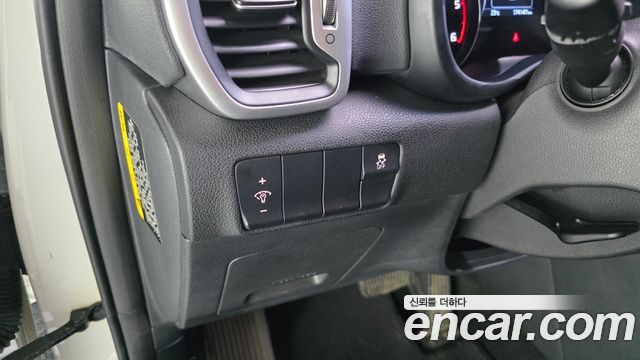 Kia Sportage 2016 — photo 22