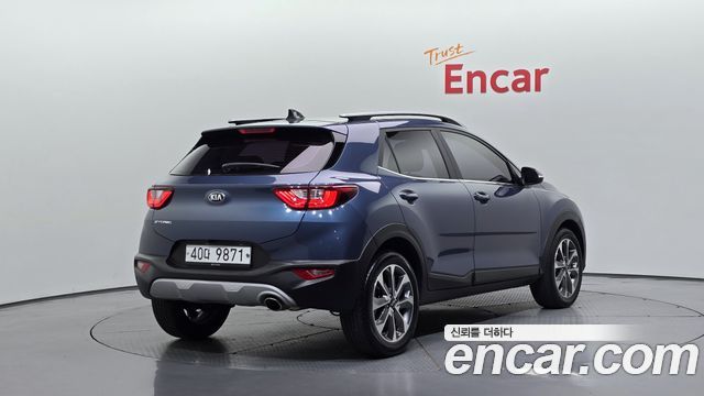 Kia Stonic 2019 — photo 2