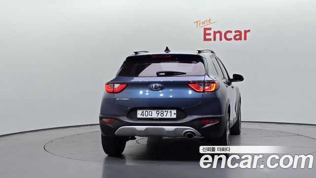 Kia Stonic 2019 — photo 4
