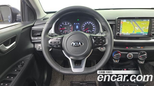 Kia Stonic 2019 — photo 19