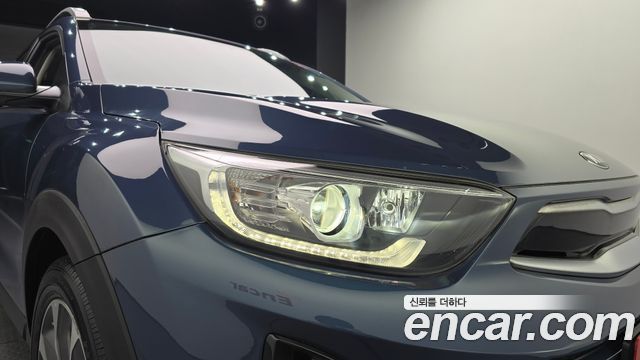 Kia Stonic 2019 — photo 8