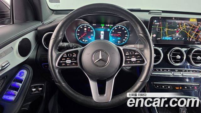 Mercedes-Benz GLC-Class 2020 — photo 19