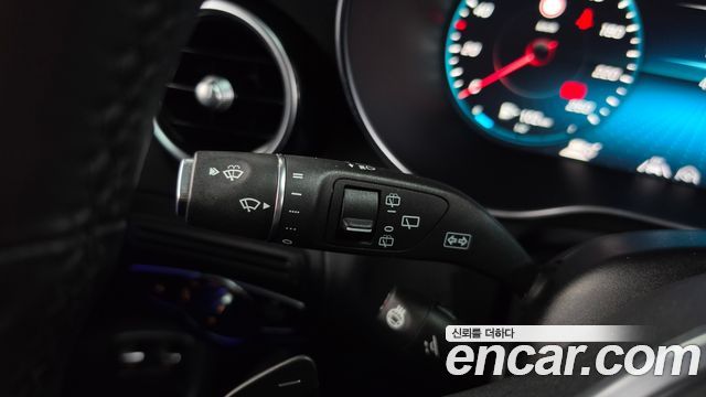 Mercedes-Benz GLC-Class 2020 — photo 26