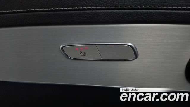 Mercedes-Benz GLC-Class 2020 — photo 31
