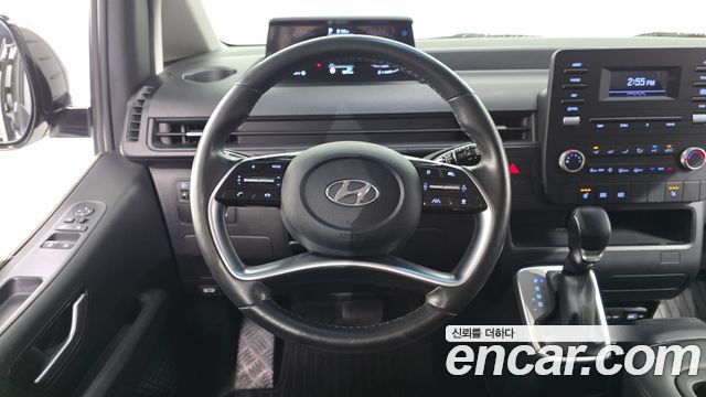 Hyundai Staria 2022 — photo 20