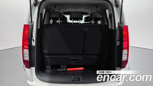Hyundai Staria 2022 — photo 23