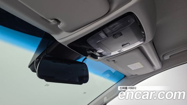 Hyundai Staria 2022 — photo 26
