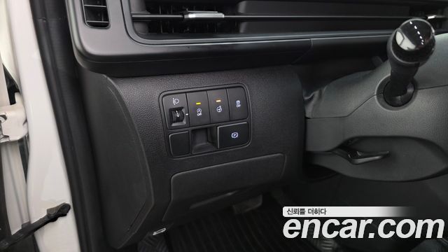 Hyundai Staria 2022 — photo 27