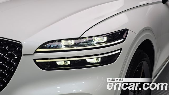 Genesis GV70 2024 — photo 8