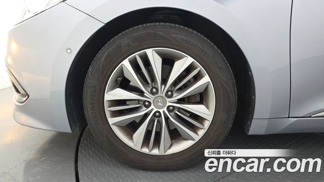 Hyundai Grandeur 2017 — photo 5