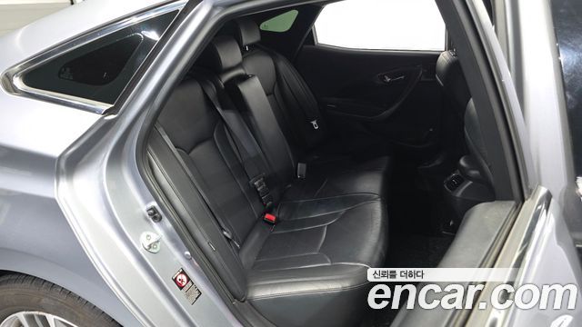Hyundai Grandeur 2017 — photo 12