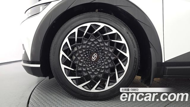 Hyundai Ioniq5 2023 — photo 5