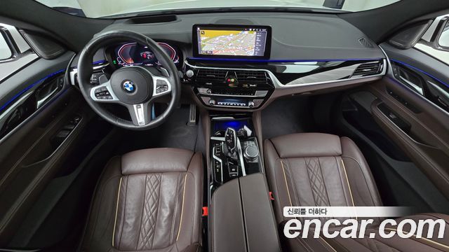 BMW Gran Turismo 2024 — photo 10