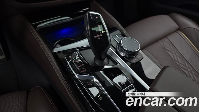 BMW Gran Turismo 2024 — photo 12