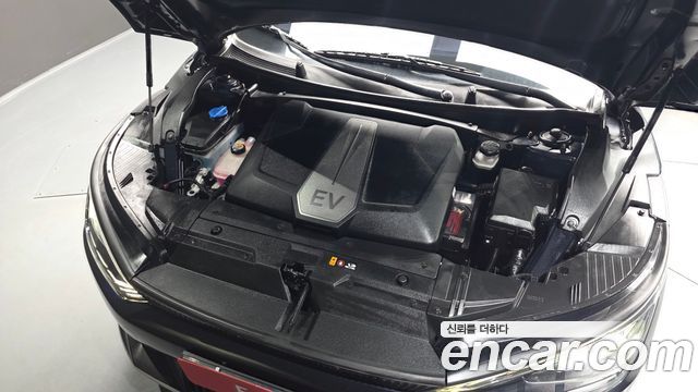Kia EV6 2022 — photo 6
