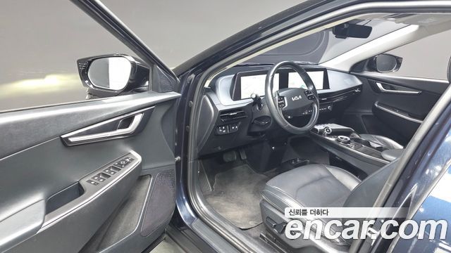 Kia EV6 2022 — photo 13