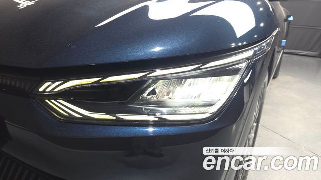 Kia EV6 2022 — photo 8