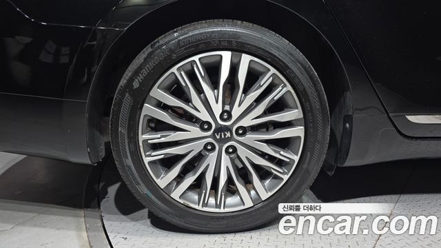 Kia K7 2020 — photo 5