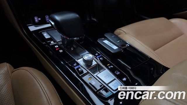 Kia K7 2020 — photo 12