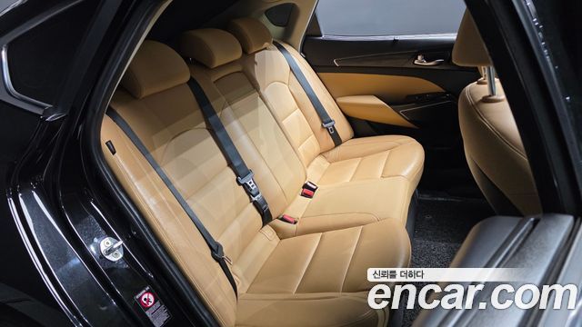 Kia K7 2020 — photo 17