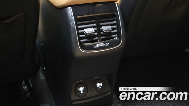 Kia K7 2020 — photo 28