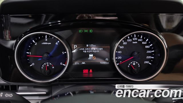 Kia Canival 2021 — photo 11