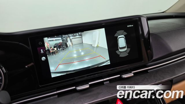 Kia Canival 2021 — photo 20
