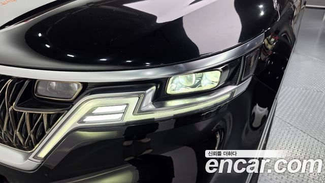 Kia Canival 2021 — photo 8
