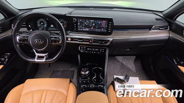 Kia K5 2020 — photo 10
