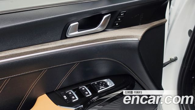 Kia K5 2020 — photo 24