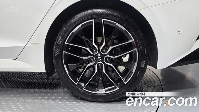 Kia K5 2020 — photo 7