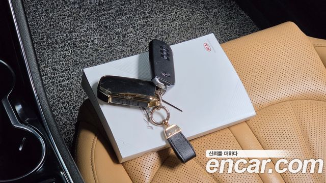 Kia K5 2020 — photo 31