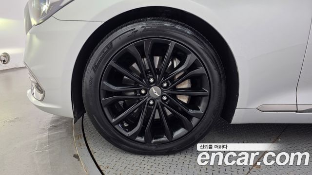 Hyundai Genesis 2015 — photo 5
