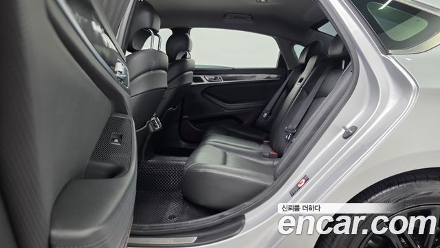 Hyundai Genesis 2015 — photo 18