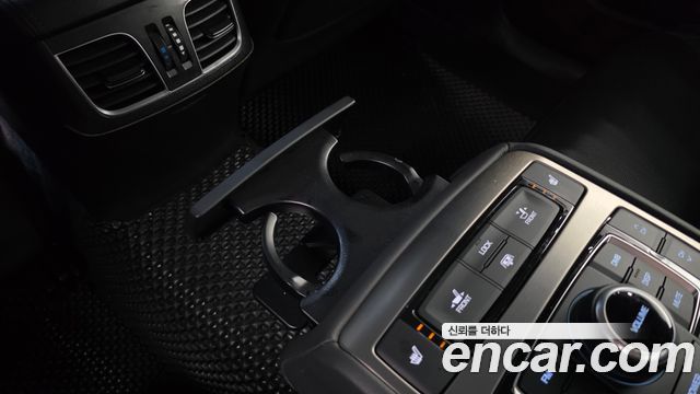 Hyundai Genesis 2015 — photo 30