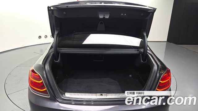 Kia K9 2019 — photo 26