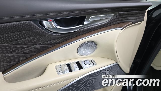 Kia K9 2019 — photo 30
