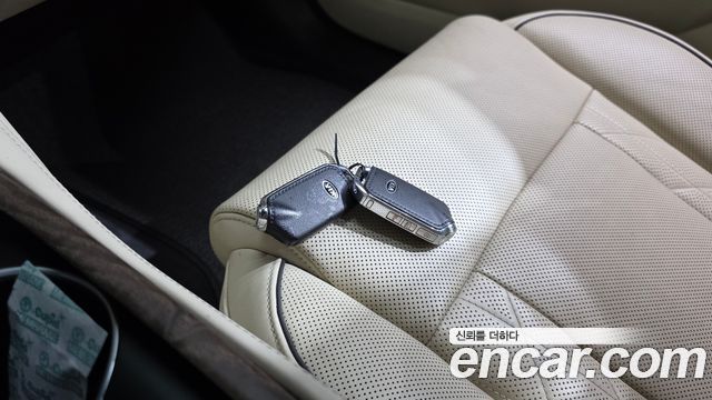 Kia K9 2019 — photo 32