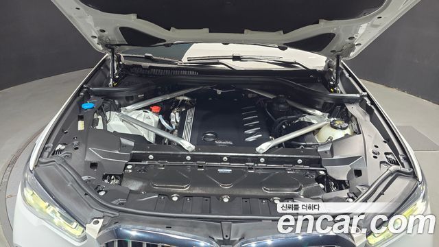 BMW X5 2022 — photo 6