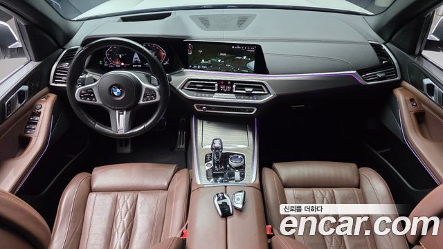 BMW X5 2022 — photo 10