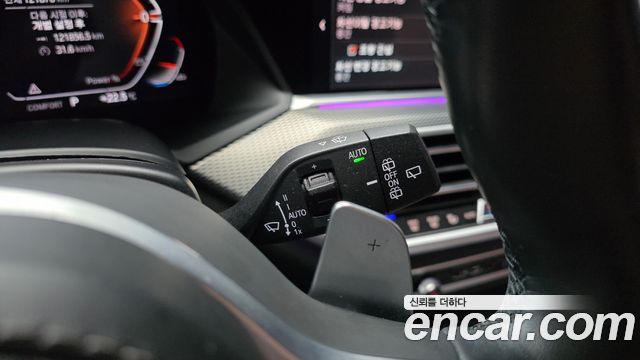 BMW X5 2022 — photo 28