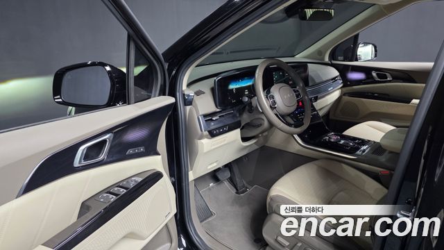 Kia Canival 2022 — photo 13