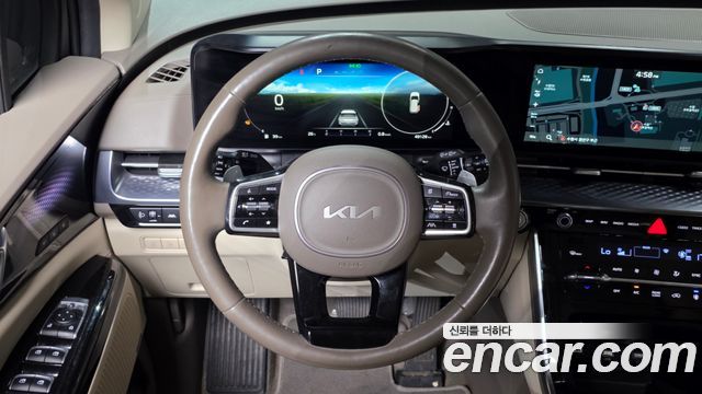Kia Canival 2022 — photo 19