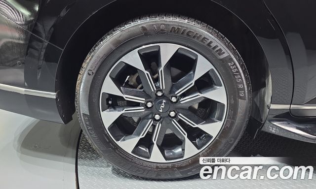 Kia Canival 2022 — photo 7